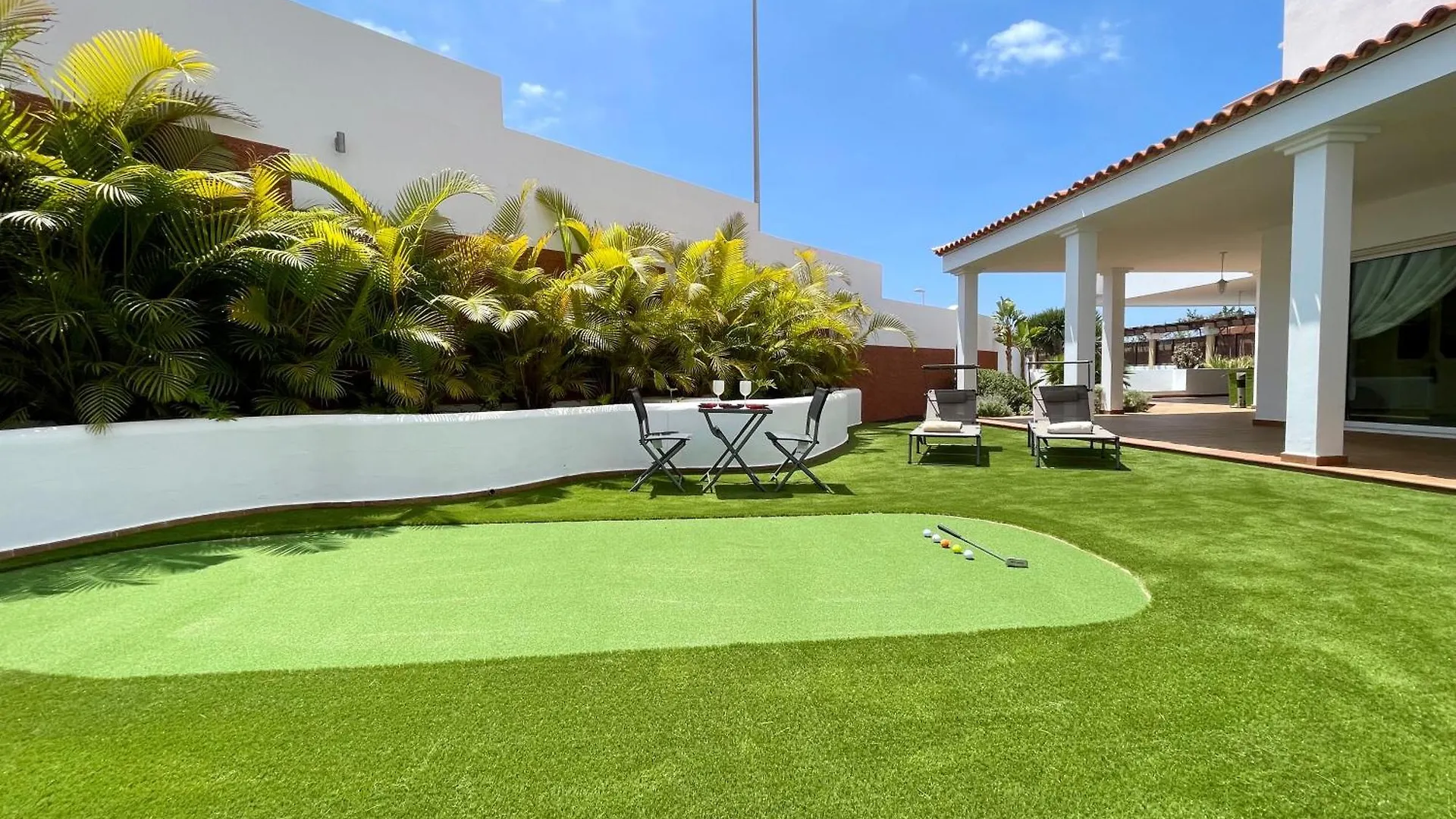 Villa Amorio A Spacious Modern Getaway With A Private Heated Pool & Sea Views Costa Adeje
