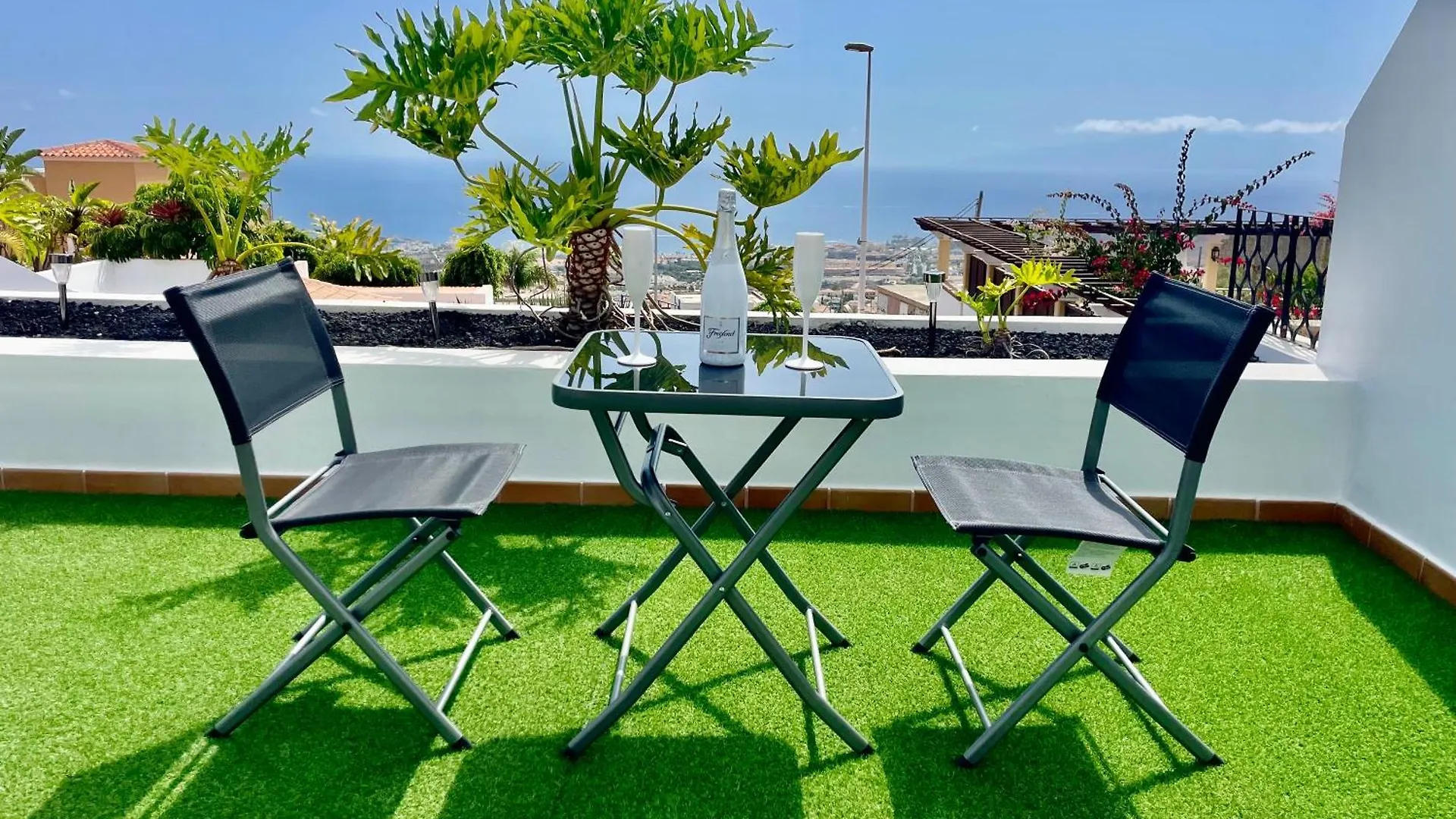 Villa Amorio A Spacious Modern Getaway With A Private Heated Pool & Sea Views Costa Adeje